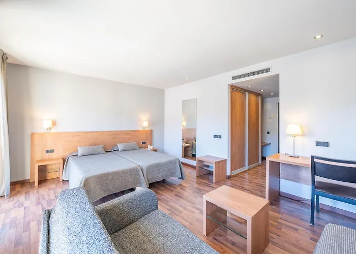 Hotel Medes Ii