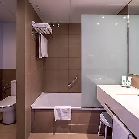 Medes Ii Hotel