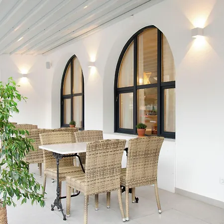 Medes Ii Hotel