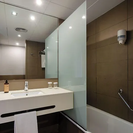Hotel Medes Ii 3*
